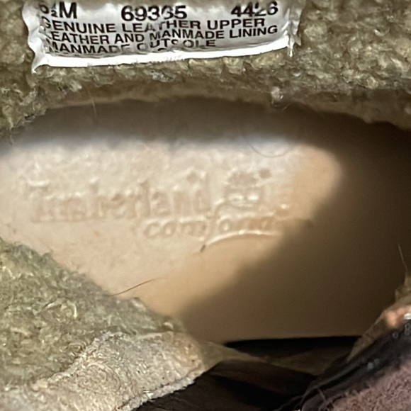 Real leather waterproof Timberland boots - Picture 8 of 9